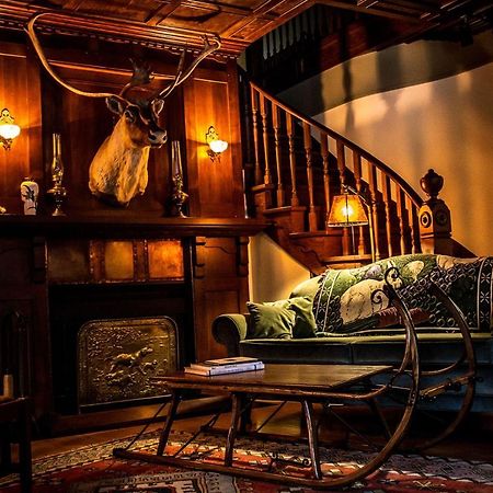 Bragg Creek The Craftsman House B&B 외부 사진